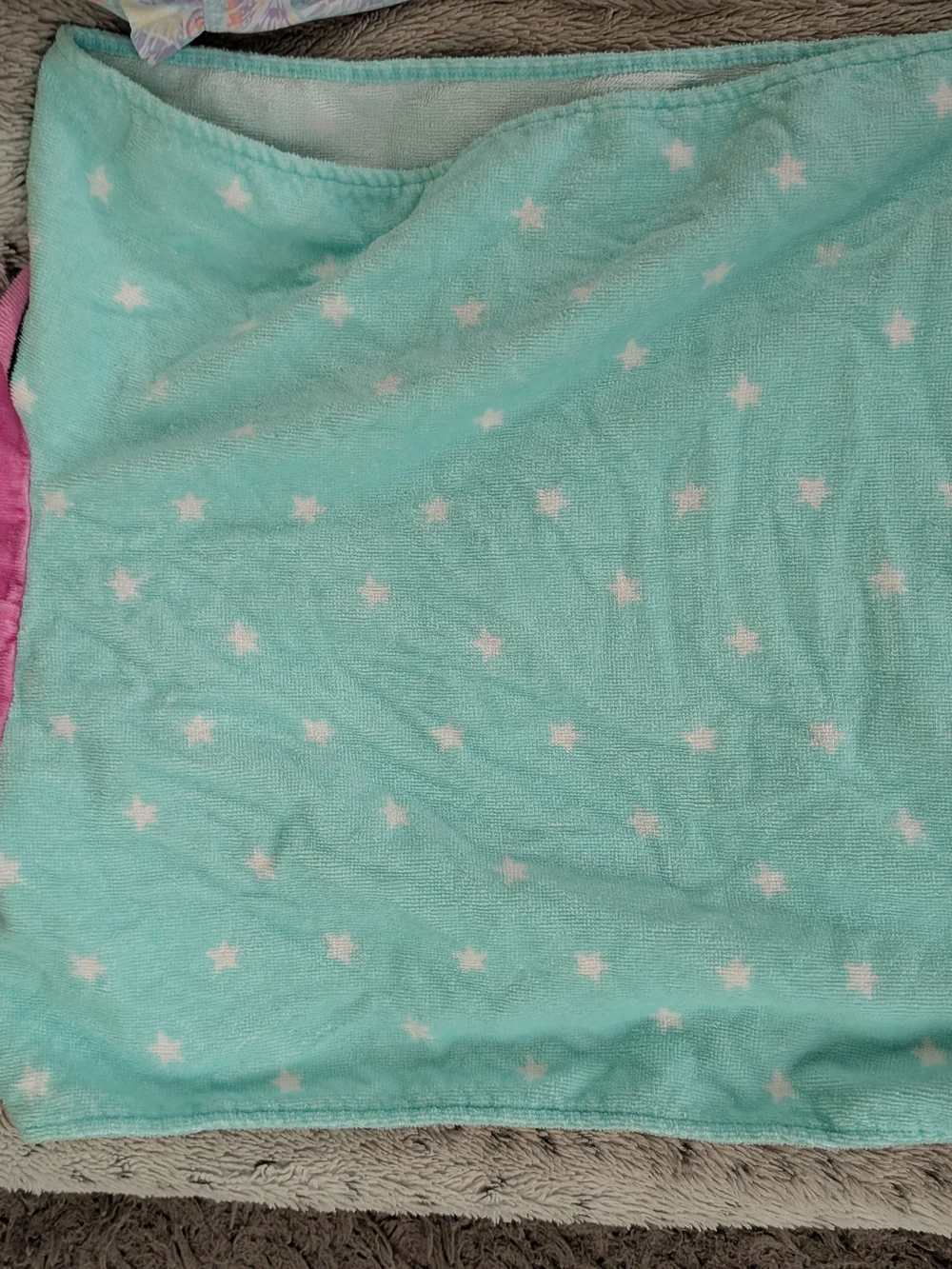 Cat & Jack Girls' Mint & Pink Mermaid Hooded Swim Coverup